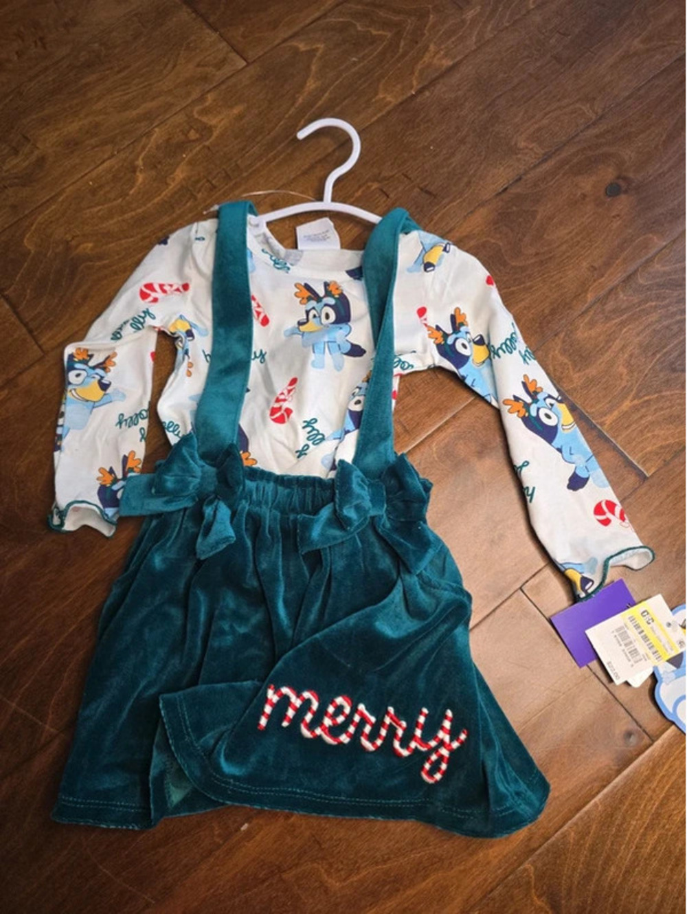 18m brand new bluey from disney christmas dress. Item 92G6